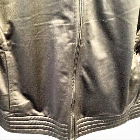 Adidas Jacket NWT Women L Athletic Black DISCOUNT SHIPPING!! - Picture 4 of 4